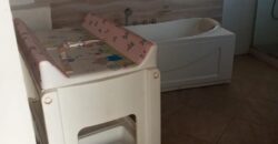 Location d’une villa à étage de type F4 située dans un quartier résidentiel d’Ambohijanaka