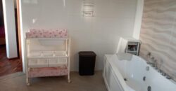 Location d’une villa à étage de type F4 située dans un quartier résidentiel d’Ambohijanaka