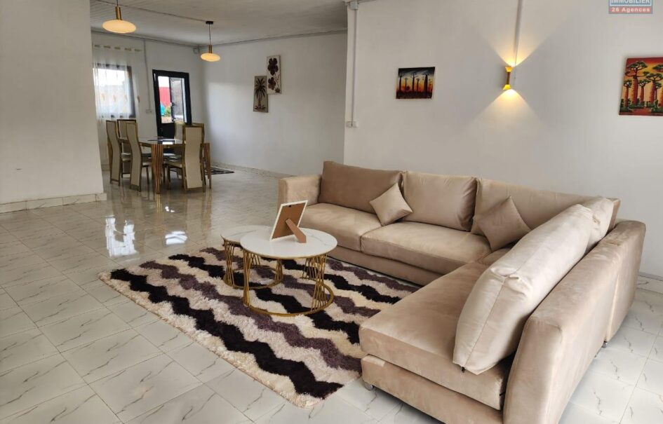 À louer appartement T4 neuf meublé à Soavinarivo Ivato – Location saisonnière ou longue durée