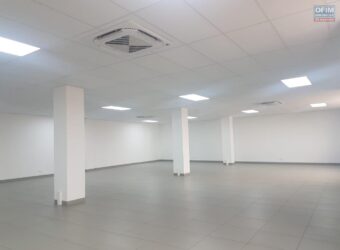 À louer un bureau de 230 m2 situé au 3ᵉ étage d’un immeuble à Ankorondrano