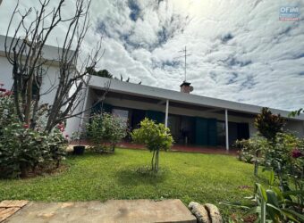 À vendre une propriété de 1841 m2 située dans le quartier résidentiel prisé d’Androhibe Antananarivo