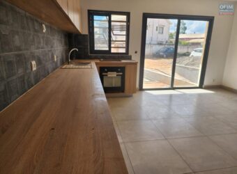 Location d&rsquo;un studio de 38 m2 situé dans un immeuble neuf de standing situé à Talatamaty Tananarive
