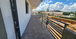 À vendre un spacieux appartement T4 de 200 m2 situé dans un immeuble neuf dans un quartier résidentiel à Talatamaty Tananarive