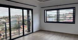 À louer trois grands appartements T5 neufs situés à Mahazoarivo Madagascar
