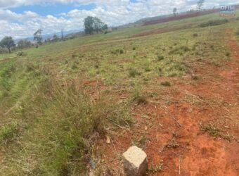 À vendre un terrain plat de 7002 m2 prêt à bâtir à Arivonimamo Madagascar