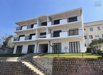À louer immeuble résidentiel situé dans un quartier calme et sécurisé à Analamahitsy Park Madagascar