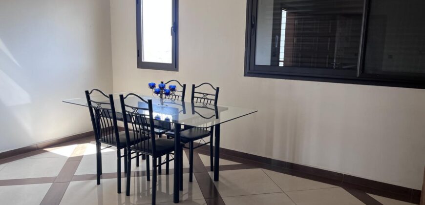 À louer un agréable appartement T3 meublé et sécurisé situé à Alarobia Ivandry Madagascar