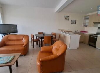 À louer un agréable appartement T3 meublé et sécurisé situé dans un quartier calme à Ivandry Madagascar