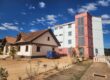 À louer une vaste propriété de 3 000 m² idéale pour activités professionnelles, commerciales ou centre de loisir à Sabotsy Namehana Madagascar