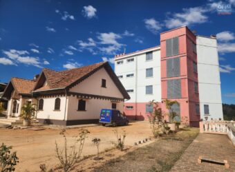 À louer une vaste propriété de 3 000 m² idéale pour activités professionnelles, commerciales ou centre de loisir à Sabotsy Namehana Madagascar