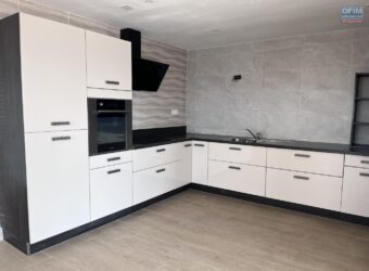 À louer un spacieux appartement T4 en duplex situé en plein cœur d’Ivandry Madagascar